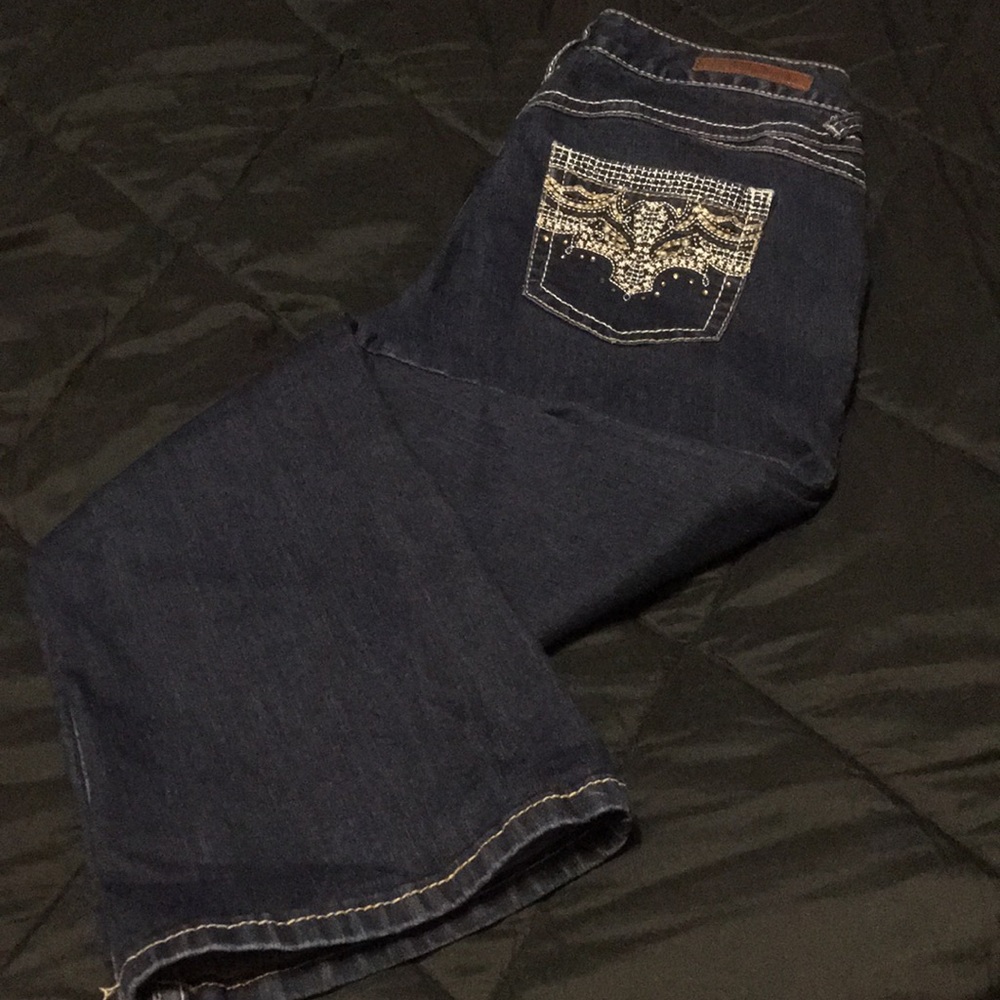 Rhythm and blues dark wash jean
